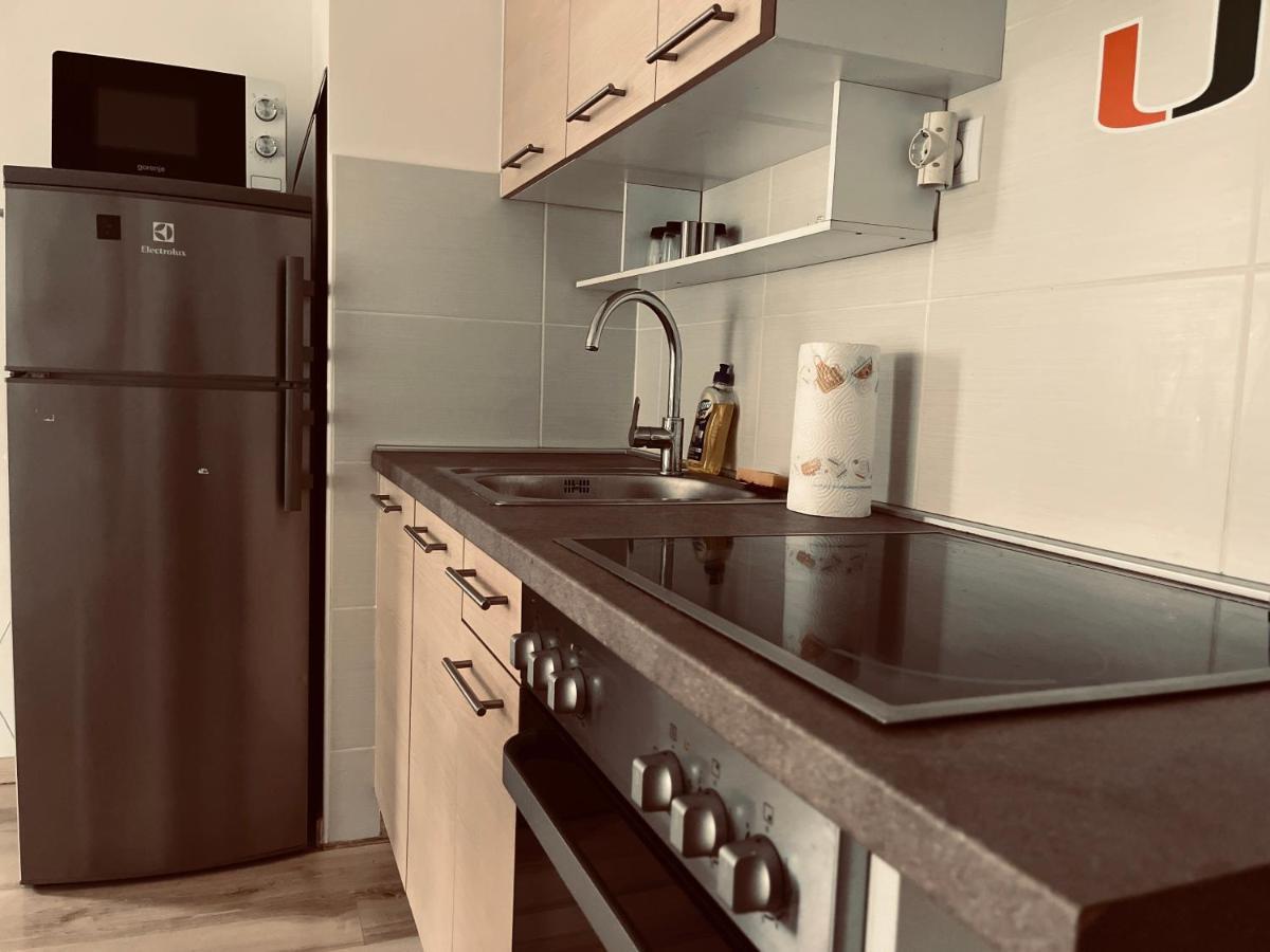 Apartament Corvin Promenade Crystal Budapeszt Zewnętrze zdjęcie